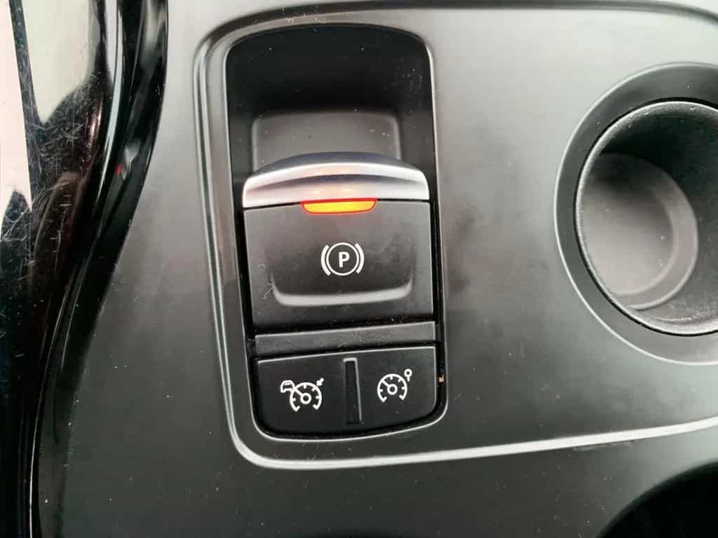 Renault Kadjar BLACK EDITION TCE 160 EDC LED+NAVI+SHZ 02/2021-photo-31