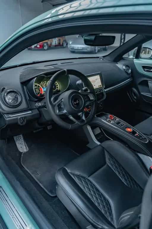 Alpine A110 GT 300 HP *Vert cendre* 12/2023-photo-31