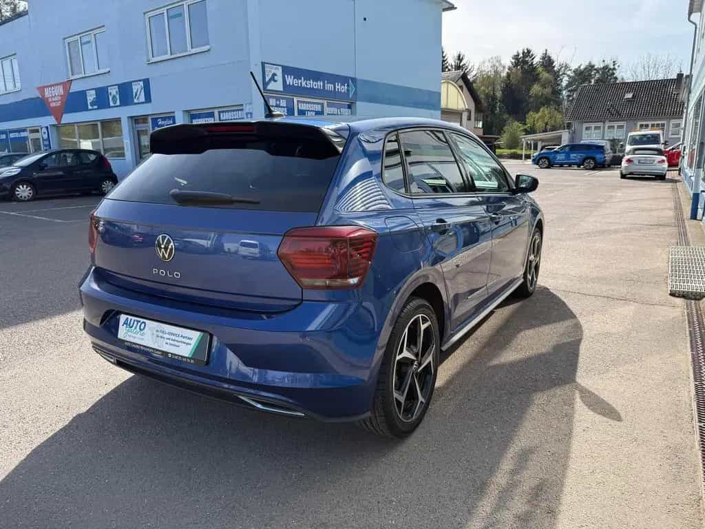 Volkswagen Polo 1.0 TSI Highline Metallic 02/2021-photo-3