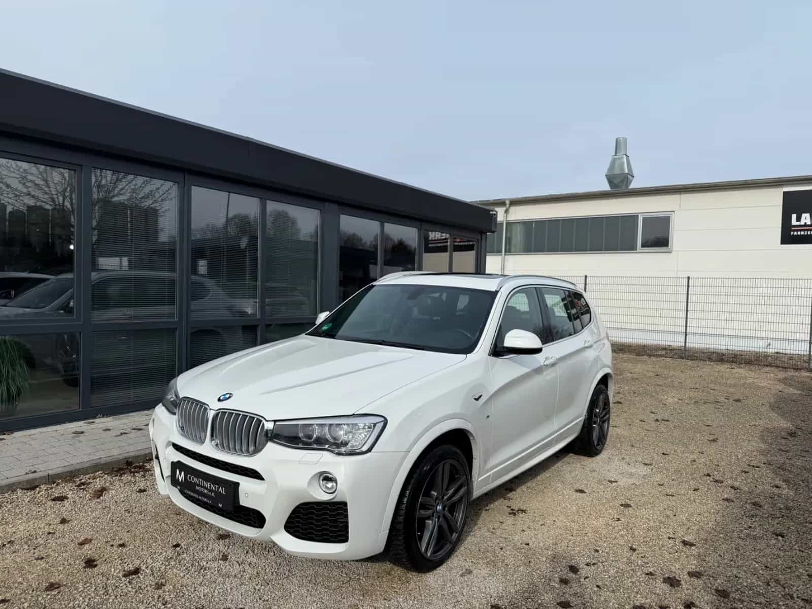 BMW X3 06/2017-photo-2