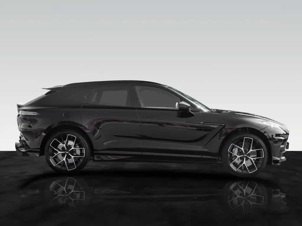 Aston Martin DBX 707 MY25 | Carbon Pack | Bowers&Wilkins 09/2024-photo-2