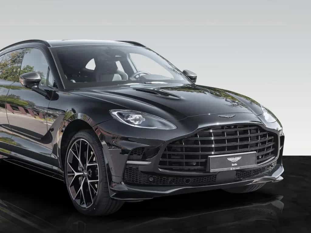 Aston Martin DBX 707 MY25 | Carbon Pack | Bowers&Wilkins 09/2024-photo-9