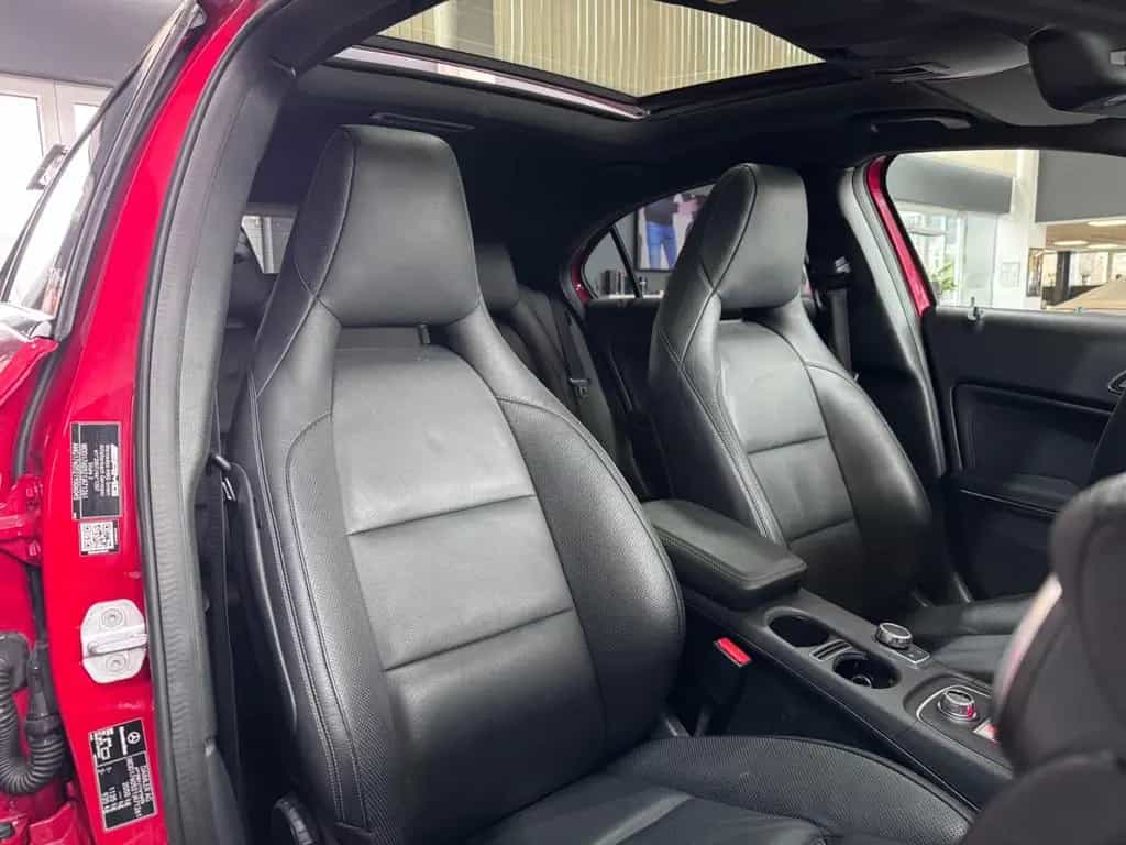 Mercedes-Benz A 45 AMG 4M*SOUNDSYSTEM*MEMORY*NIGHT*V-MAX 270 05/2016-photo-27