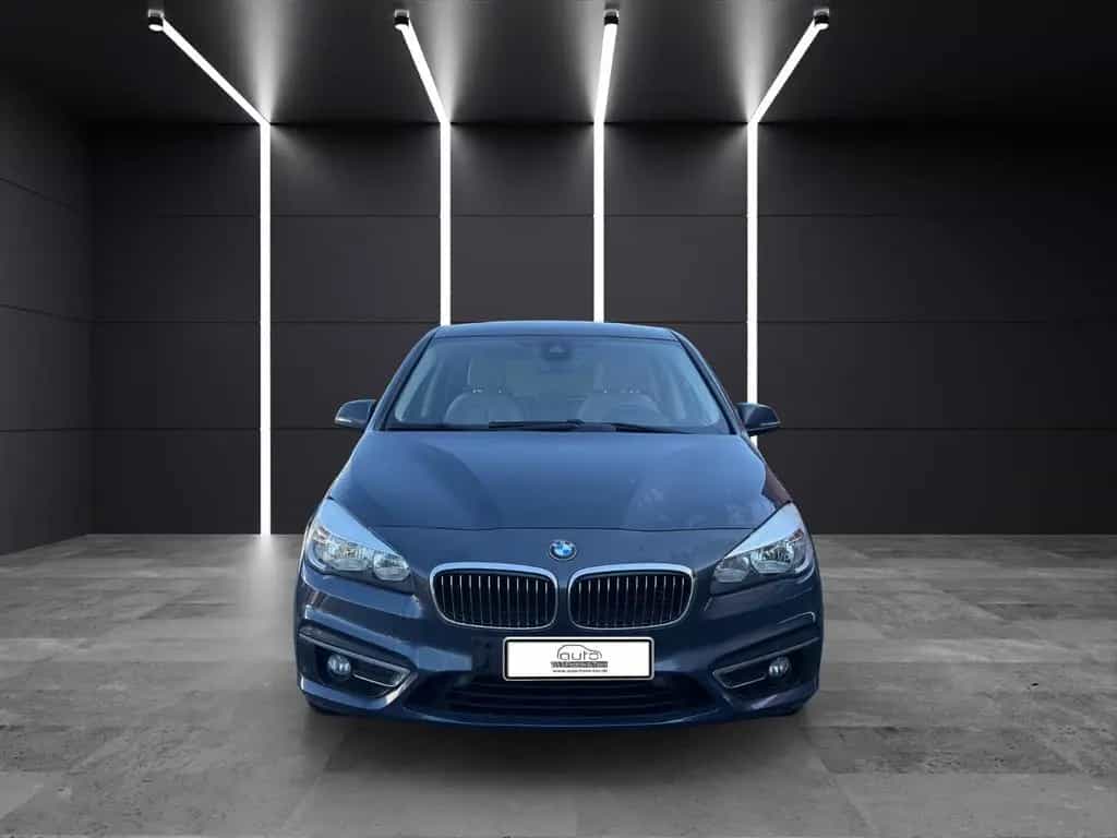 BMW 2 Series 225 Active Tourer*Luxury-Line*Navi*Kamera* 08/2015-photo-1