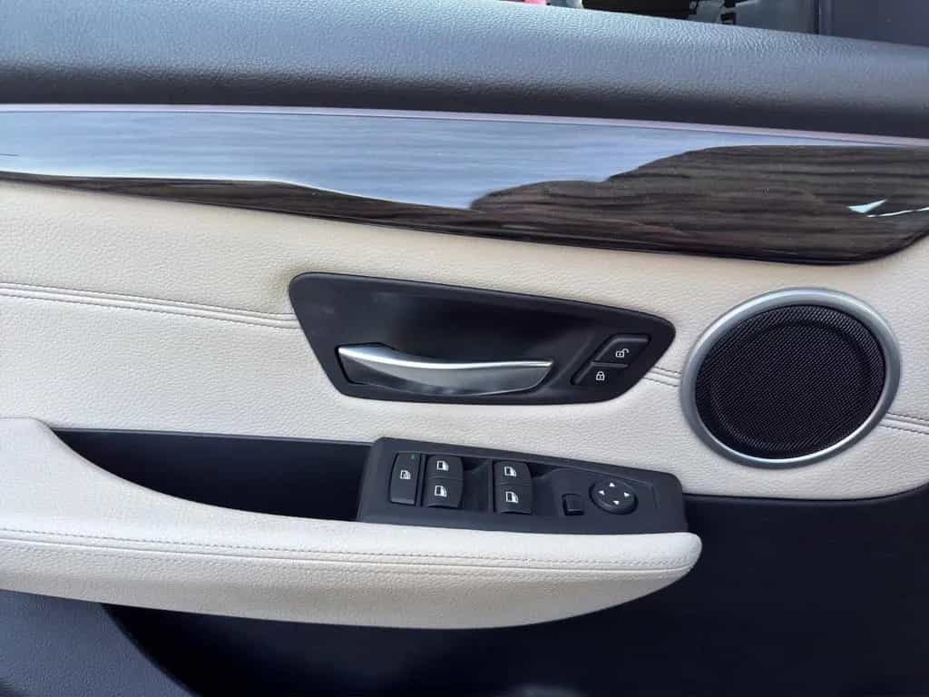 BMW 2 Series 225 Active Tourer*Luxury-Line*Navi*Kamera* 08/2015-photo-11