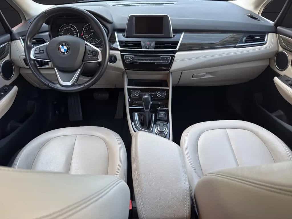BMW 2 Series 225 Active Tourer*Luxury-Line*Navi*Kamera* 08/2015-photo-12