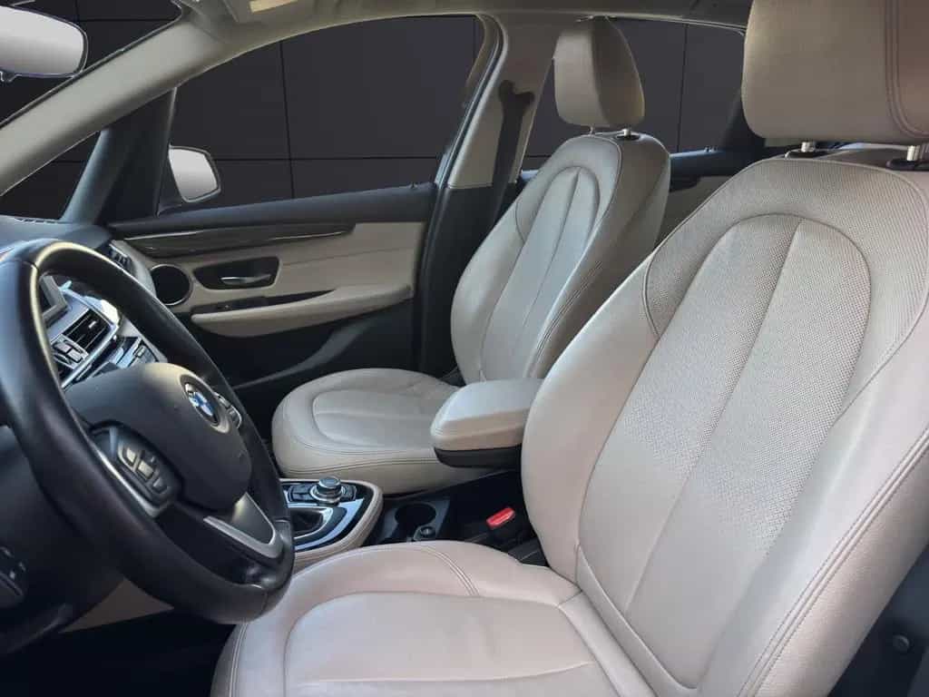 BMW 2 Series 225 Active Tourer*Luxury-Line*Navi*Kamera* 08/2015-photo-8