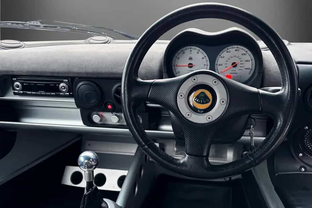 Lotus Elise 111 S 08/2004-photo-11