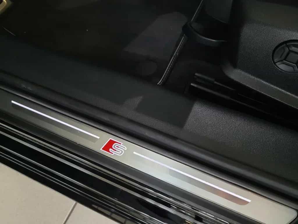 Audi A6 quattro sport*2x S line*AHK*20-Zoll 06/2023-photo-22