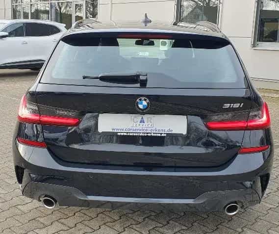 BMW 3 Series 318 i 3 Touring i M Sport Sport Paket Automatik 12/2020-photo-3