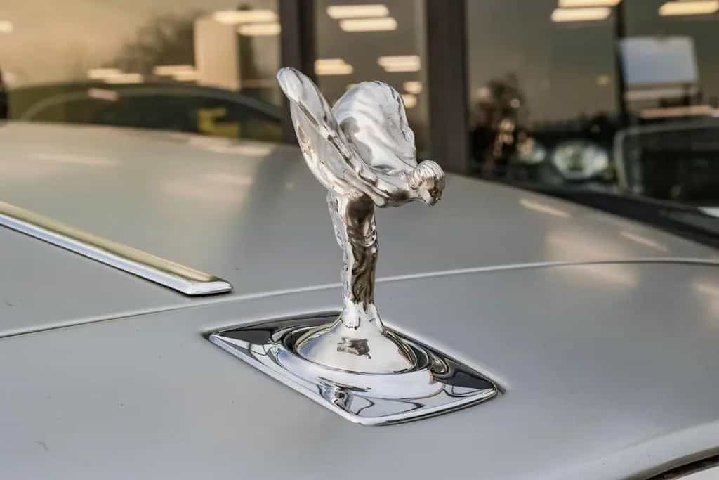 Rolls-Royce Ghost v12 / Original Book 04/2010-photo-18