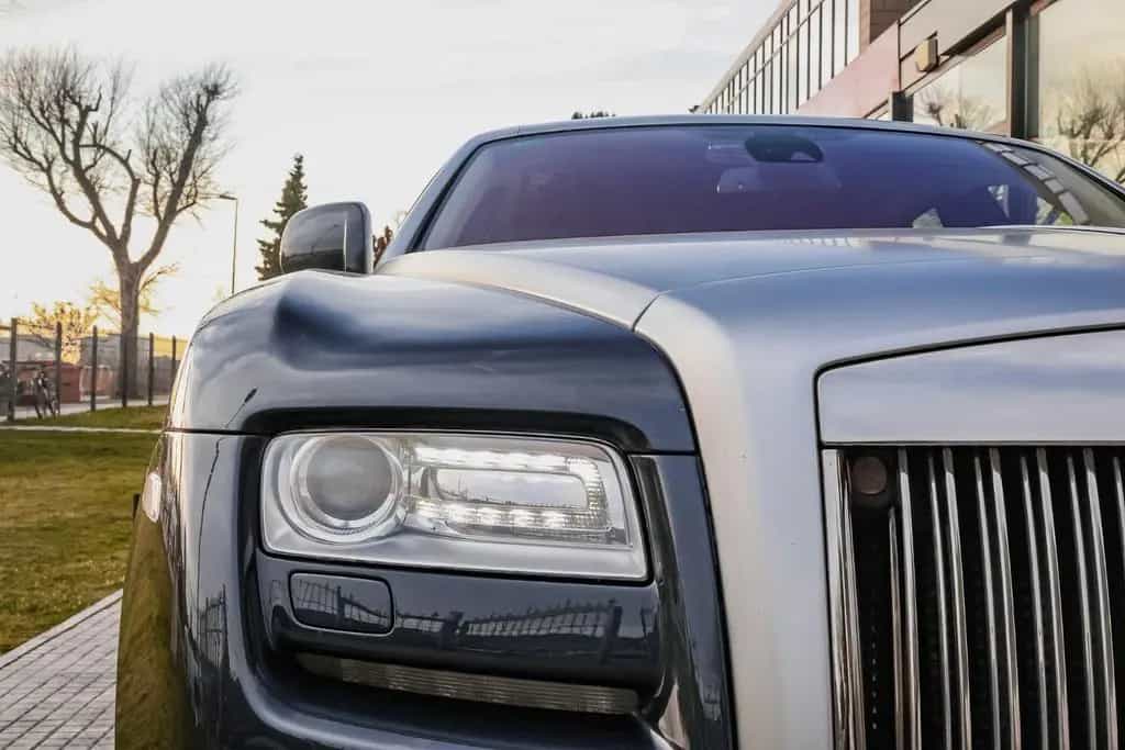 Rolls-Royce Ghost v12 / Original Book 04/2010-photo-6