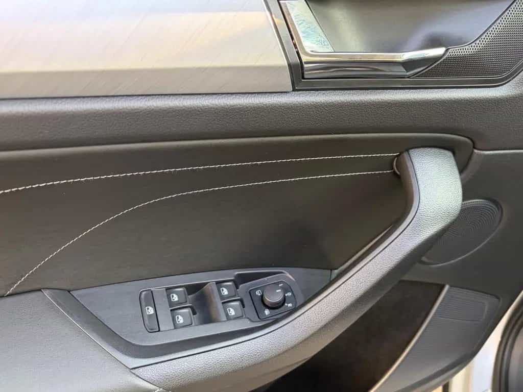 Skoda Kodiaq Ambition AUT/CARPLAY/LED/7-SITZE 04/2024-photo-12