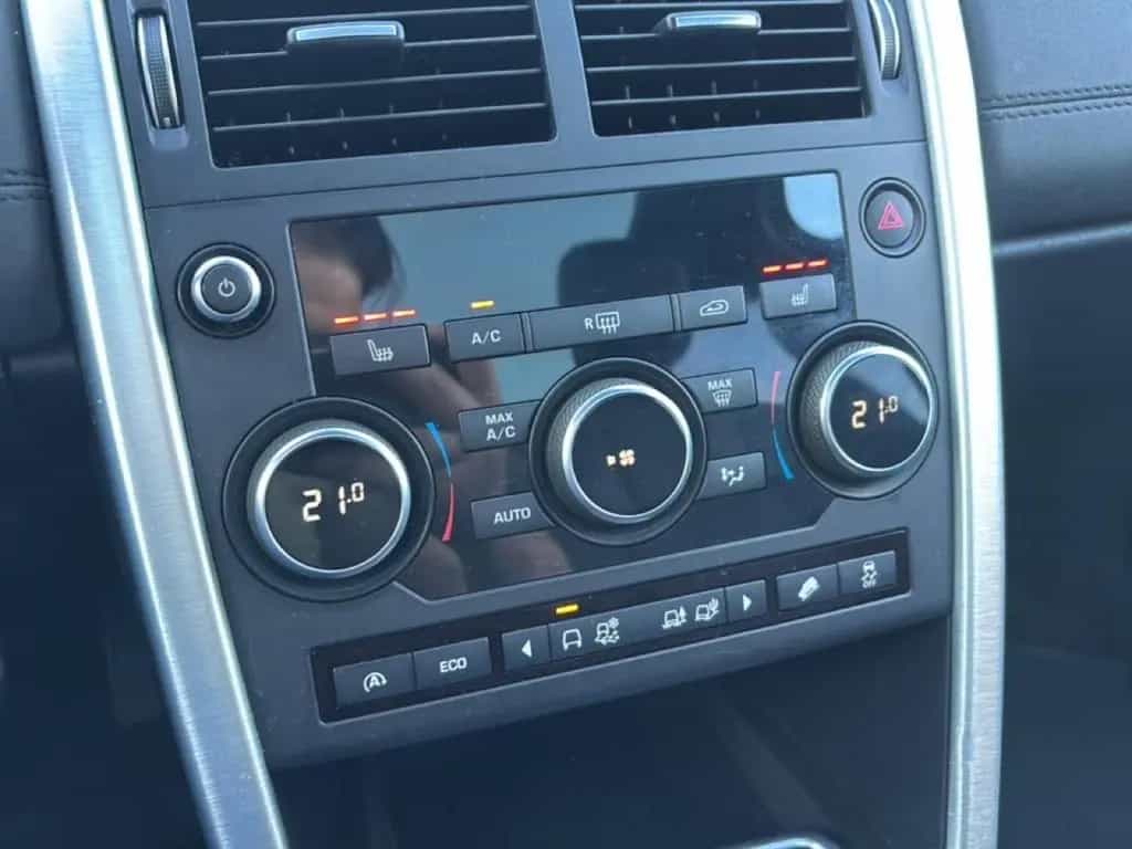 Land Rover Discovery Sport 2.0 TD4 HSE LEDER PANODAK NAVI X 07/2017-photo-23