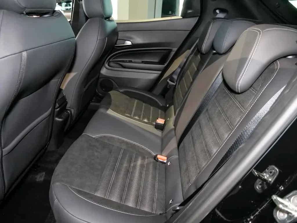 Alfa Romeo Junior Ibrida 1.2 VGT 107KW SPORT SPECIALE 03/2026-photo-7