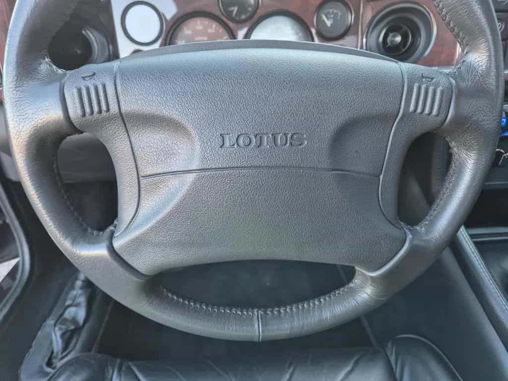 Lotus Esprit V8 06/1997-photo-10