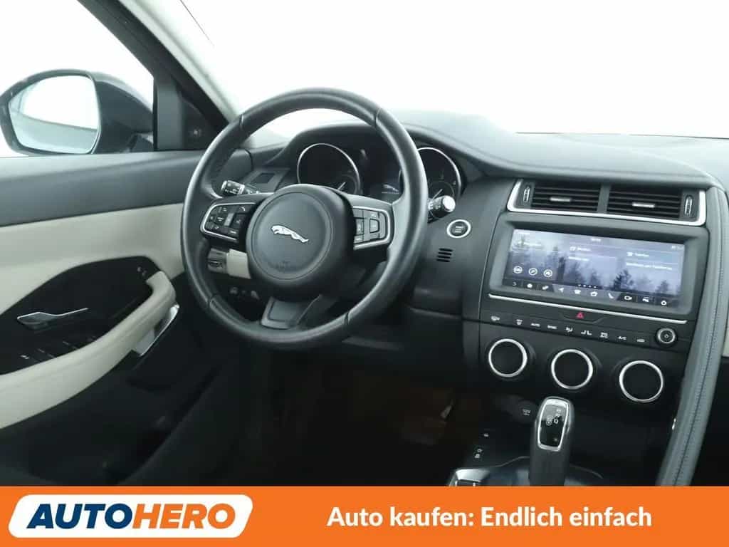 Jaguar E-Pace D150 AWD Aut.*NAVI*CAM*LED*PDC*SHZ*TEMPO* 03/2019-photo-12
