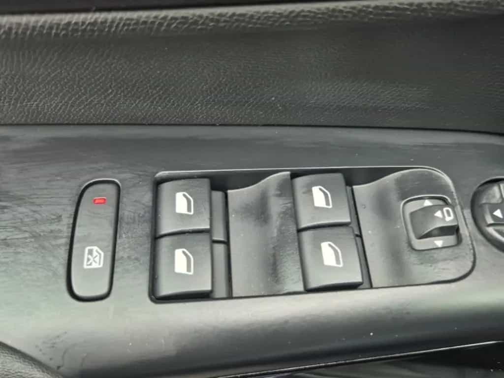 Citroën C5 Aircross Max AT Shz Navi Kamera Keyless 03/2025-photo-20