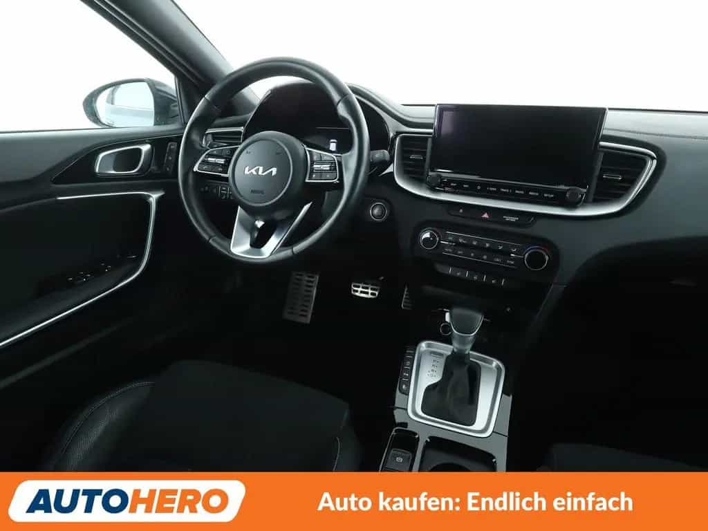 Kia XCeed 1.6 TGDI Black Xdition Aut.*NAVI*LED*CAM* 11/2022-photo-12