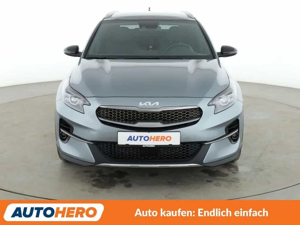 Kia XCeed 1.6 TGDI Black Xdition Aut.*NAVI*LED*CAM* 11/2022-photo-8