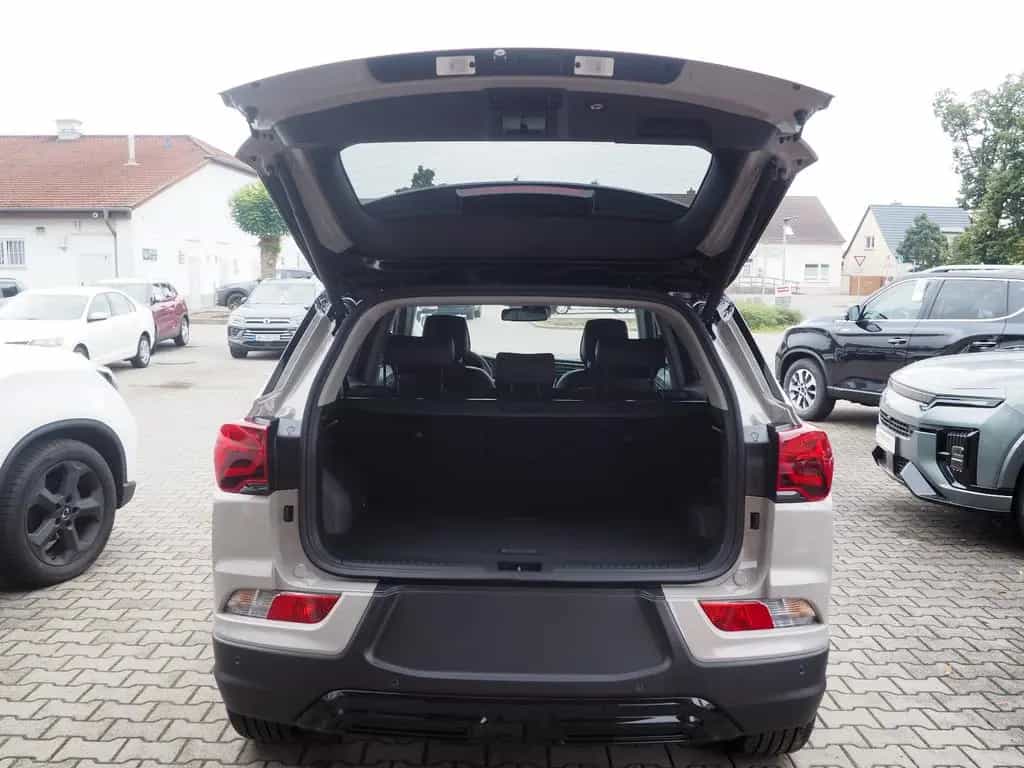 KGM Korando 1.5 T-GDI Black Edition Automatik 09/2025-photo-11