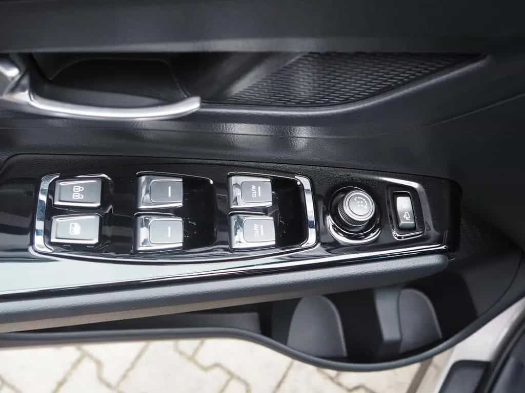 KGM Korando 1.5 T-GDI Black Edition Automatik 09/2025-photo-15
