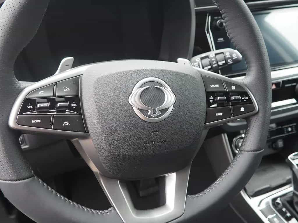 KGM Korando 1.5 T-GDI Black Edition Automatik 09/2025-photo-17