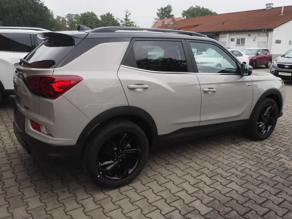 KGM Korando 1.5 T-GDI Black Edition Automatik 09/2025-photo-8