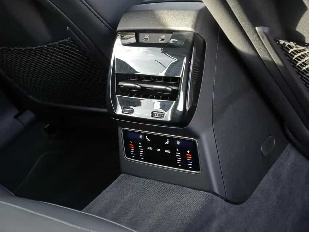 Audi A6 Avant 40 TFSI TechPlus*Matrix*B&O*HuD*ACC*360 07/2025-photo-16