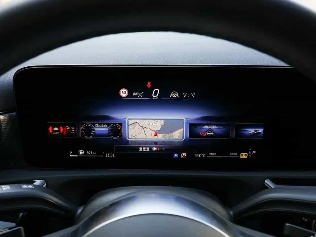 Mercedes-Benz A-Class 200 Limo Progressive/Distr/AHK/Night/LED/Cam 04/2025-photo-18