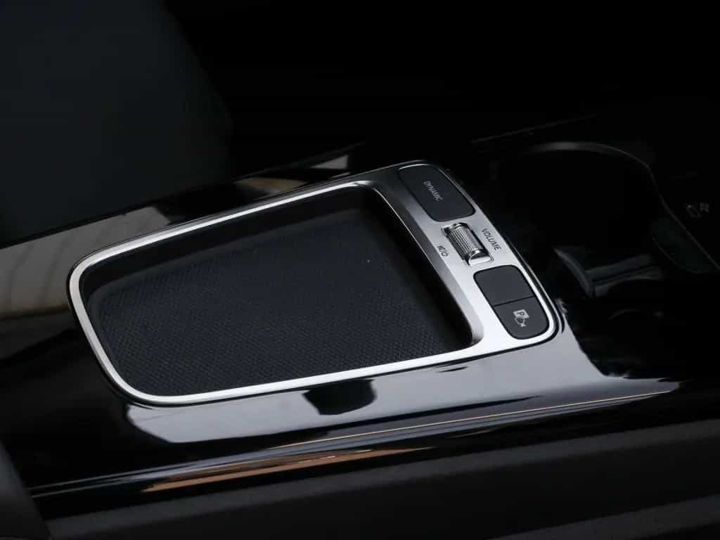 Mercedes-Benz A-Class 200 Limo Progressive/Distr/AHK/Night/LED/Cam 04/2025-photo-7