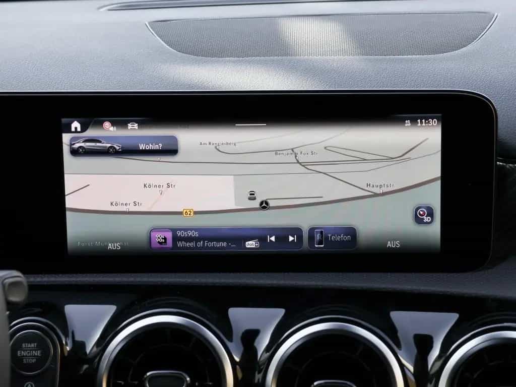Mercedes-Benz A-Class 200 Limo Progressive/Distr/AHK/Night/LED/Cam 04/2025-photo-8