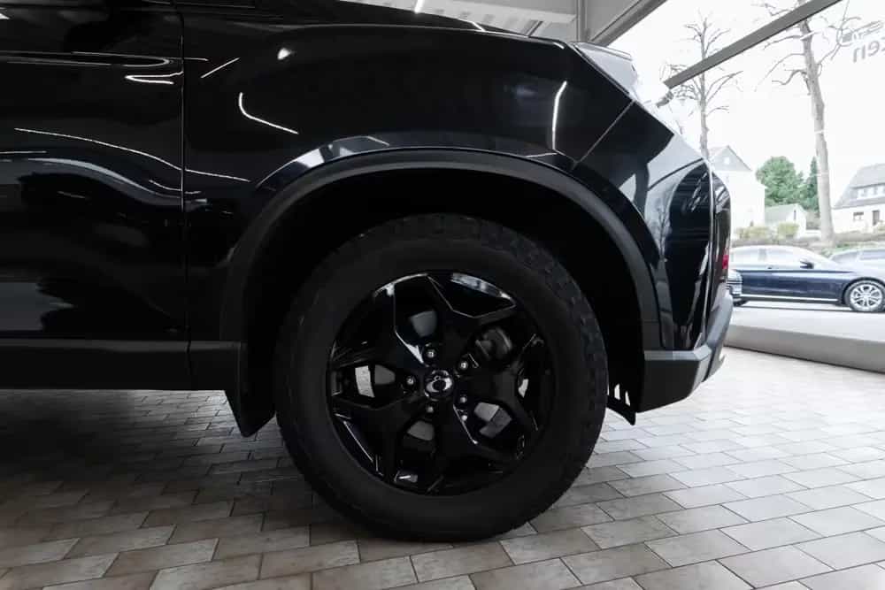 Ssangyong MUSSO Grand Black Line 4WD AT  AHK (3,5T) 02/2023-photo-5