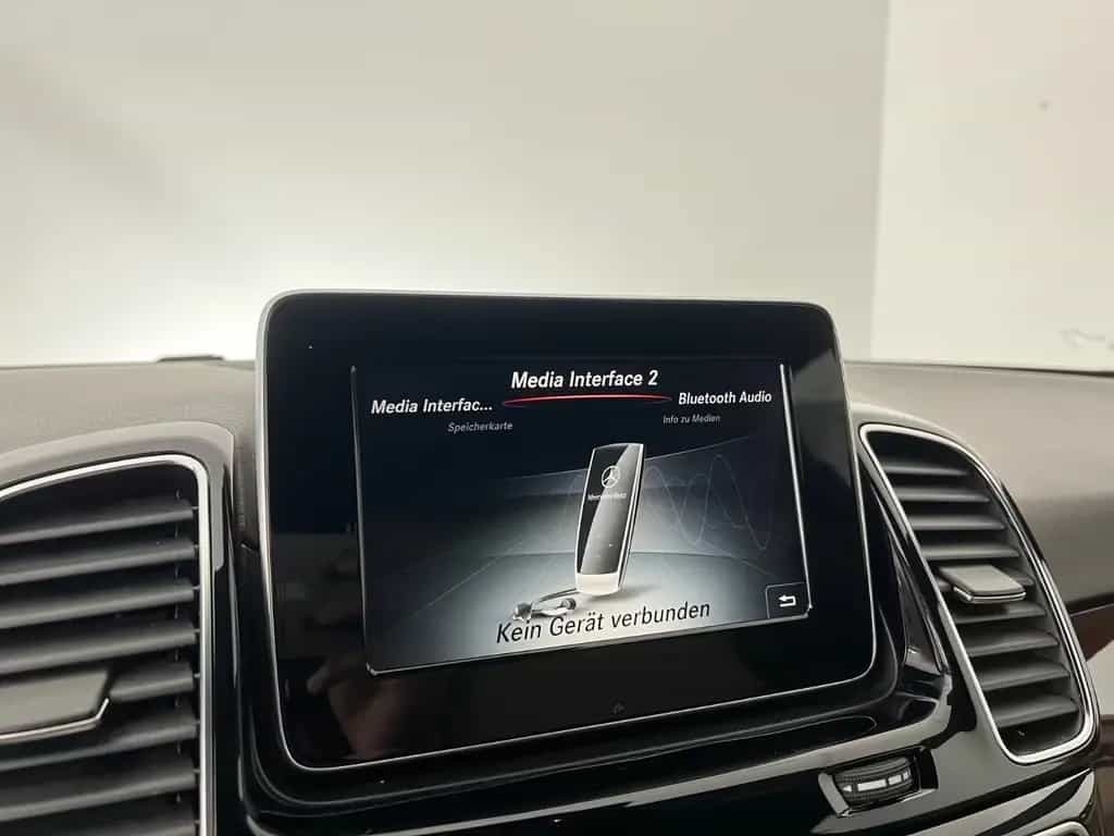 Mercedes-Benz GLE-Class 400 4Matic/ 333PS/ 2.H/ GARANTIE/ AHK/ NAVI 12/2015-photo-23