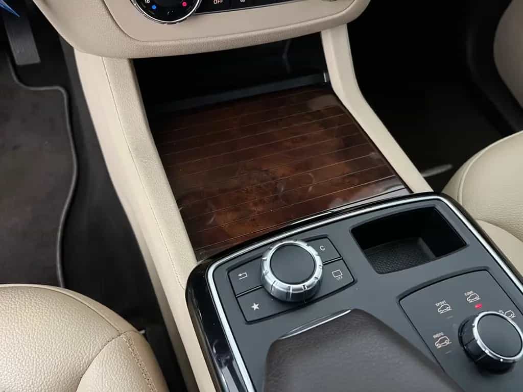 Mercedes-Benz GLE-Class 400 4Matic/ 333PS/ 2.H/ GARANTIE/ AHK/ NAVI 12/2015-photo-32