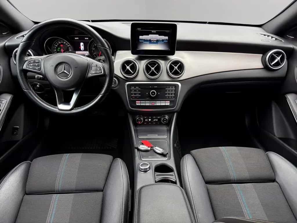Mercedes-Benz CLA-Class 220 4MATIK S COUPE *Aut*Leder*LED*Temp* 11/2018-photo-11