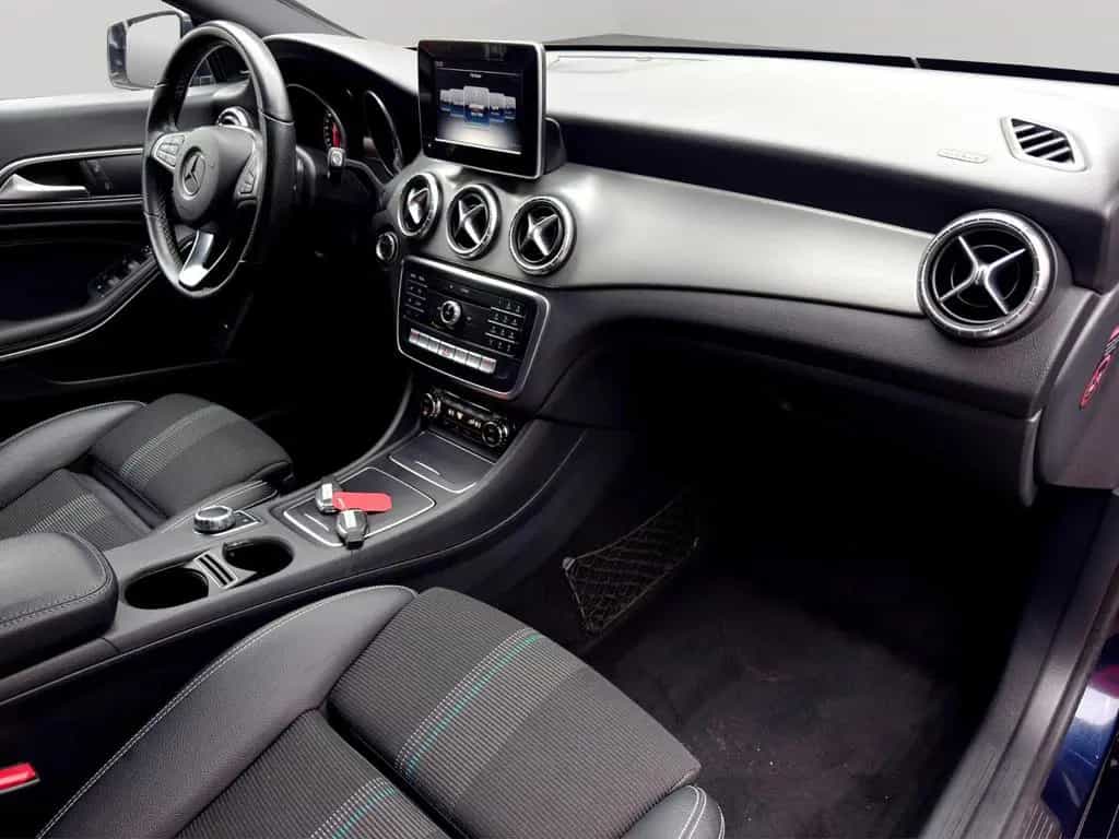 Mercedes-Benz CLA-Class 220 4MATIK S COUPE *Aut*Leder*LED*Temp* 11/2018-photo-16