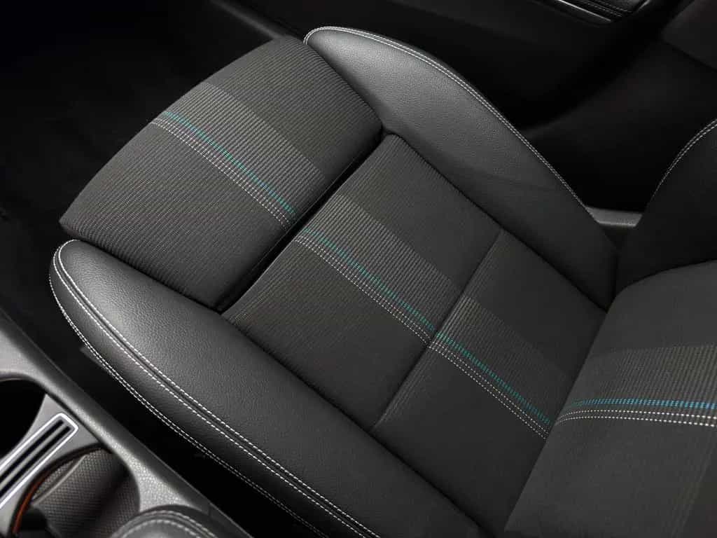 Mercedes-Benz CLA-Class 220 4MATIK S COUPE *Aut*Leder*LED*Temp* 11/2018-photo-20