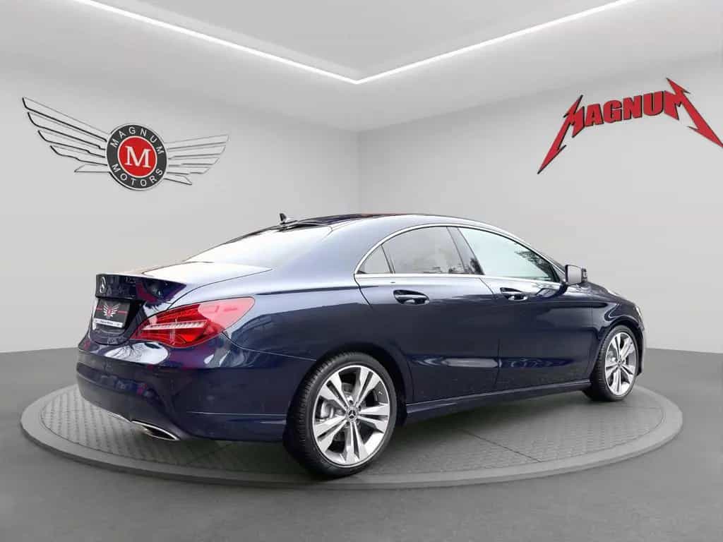 Mercedes-Benz CLA-Class 220 4MATIK S COUPE *Aut*Leder*LED*Temp* 11/2018-photo-3