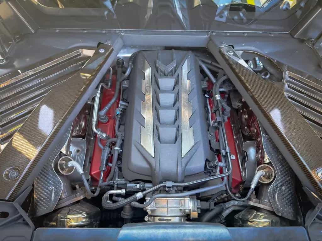 Corvette C8 Stingray Targa 3LT Z51 PERFORMANCE TÜV DE LED 11/2020-photo-25