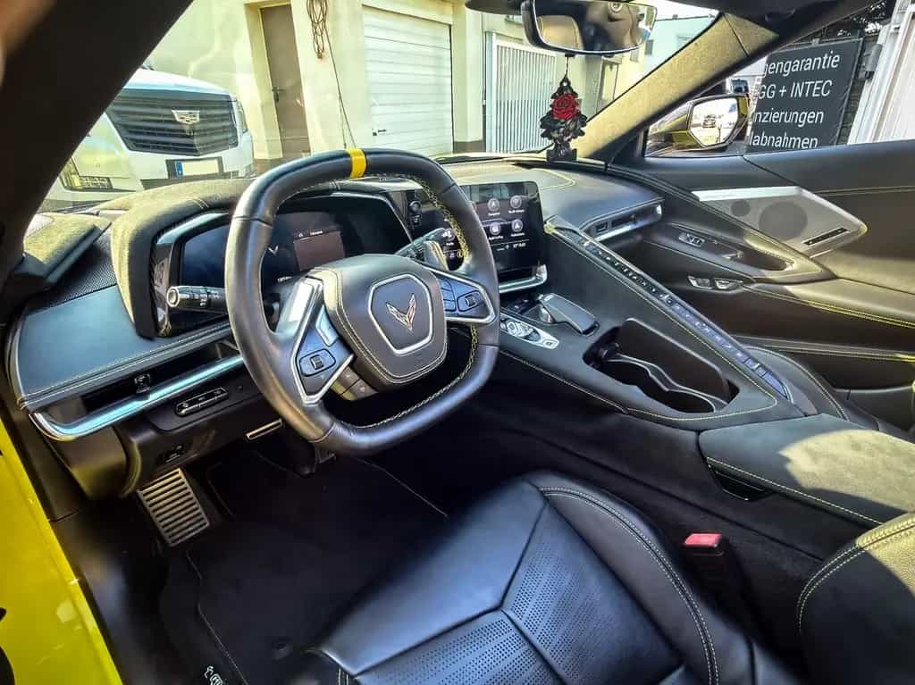 Corvette C8 Stingray Targa 3LT Z51 PERFORMANCE TÜV DE LED 11/2020-photo-27