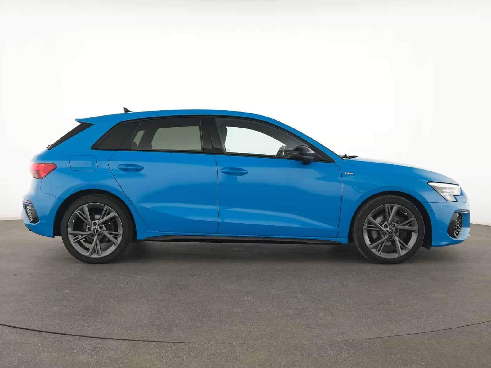 Audi A3 03/2022-photo-5