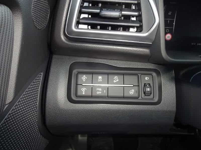 Ssangyong Tivoli Platinum 6AT 12/2024-photo-10