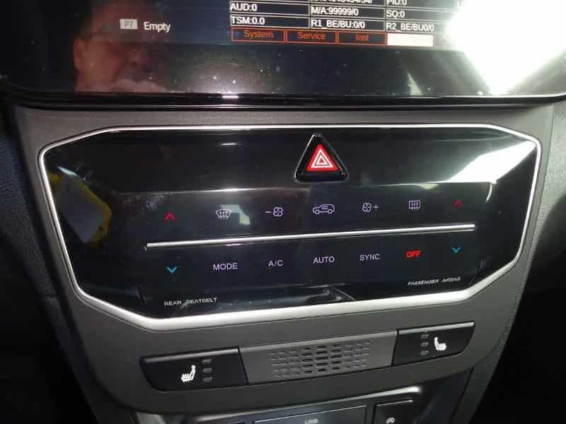 Ssangyong Tivoli Platinum 6AT 12/2024-photo-13
