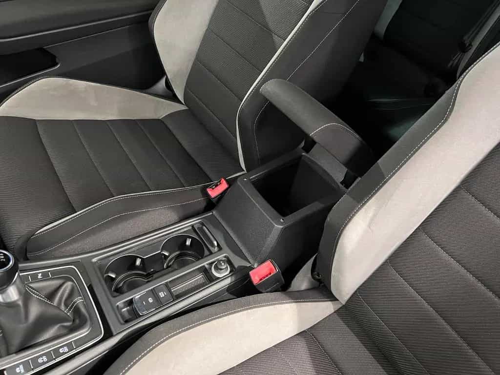 Volkswagen Golf 2.0 TSI 4MOTION BMT R 19ZOLL NAVI KEYLESS 09/2014-photo-27