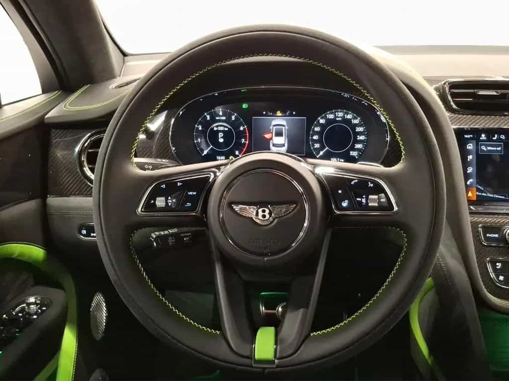 Bentley Bentayga Speed 12/2025-photo-9