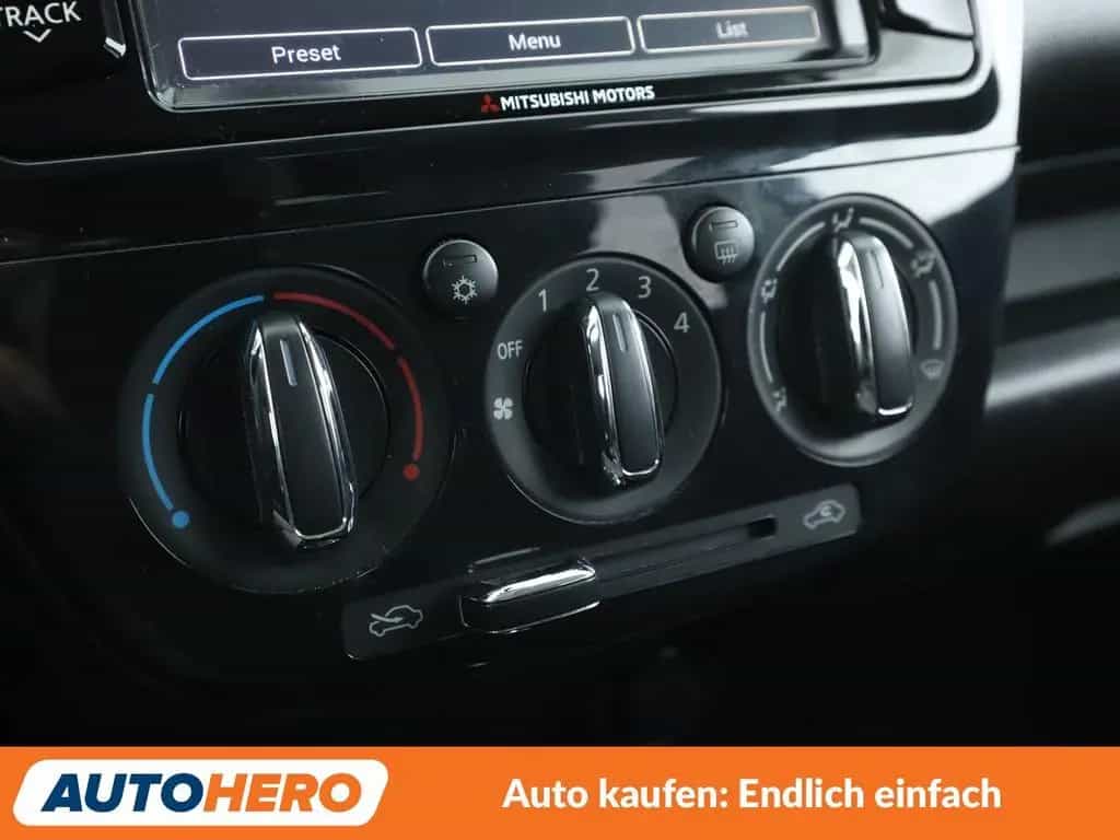Mitsubishi Space Star 1.2 Diamant Edition Aut*NAVI*SHZ*ALU* 01/2020-photo-21