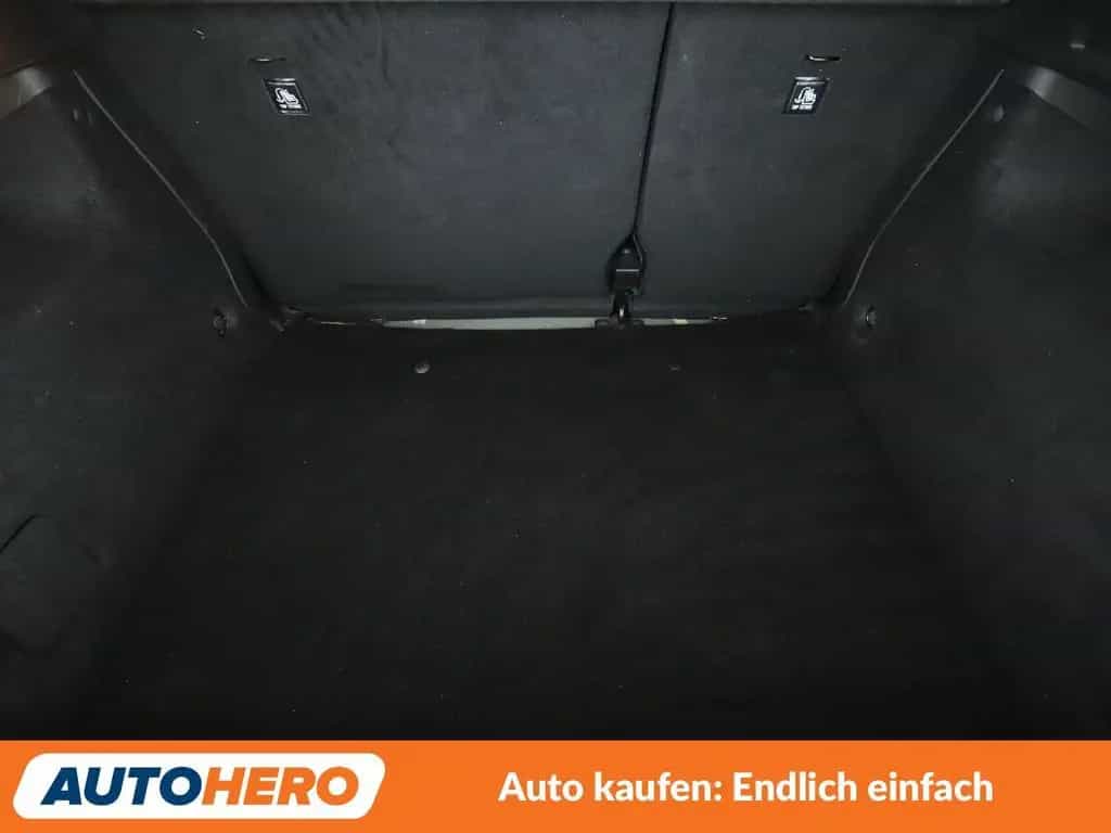 Fiat Tipo 1.4 Turbo S-Design*NAVI*BI-XENON*TEMPO*CAM* 04/2020-photo-17