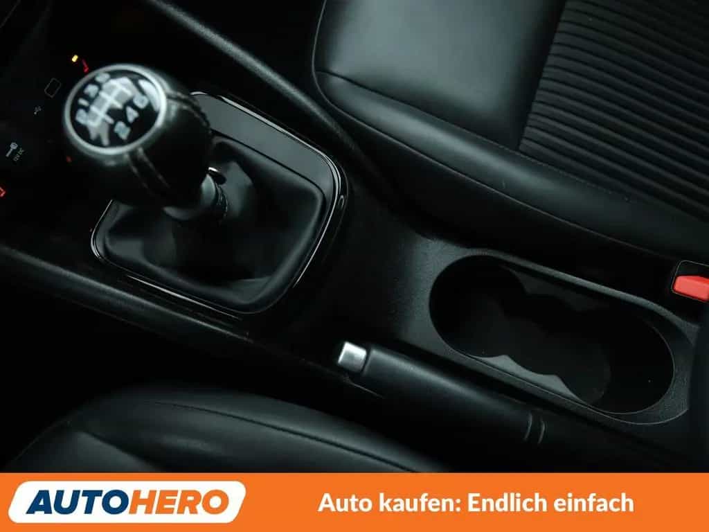 Fiat Tipo 1.4 Turbo S-Design*NAVI*BI-XENON*TEMPO*CAM* 04/2020-photo-23