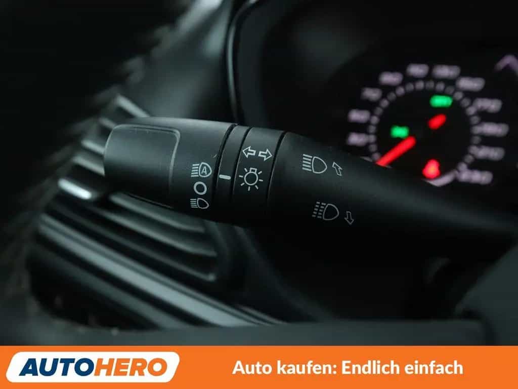 Fiat Tipo 1.4 Turbo S-Design*NAVI*BI-XENON*TEMPO*CAM* 04/2020-photo-25